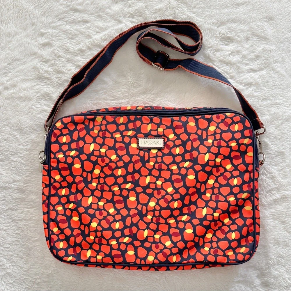 Hadaki Arabesque Pebble Print Laptop Bag Orange Blue 15.4”